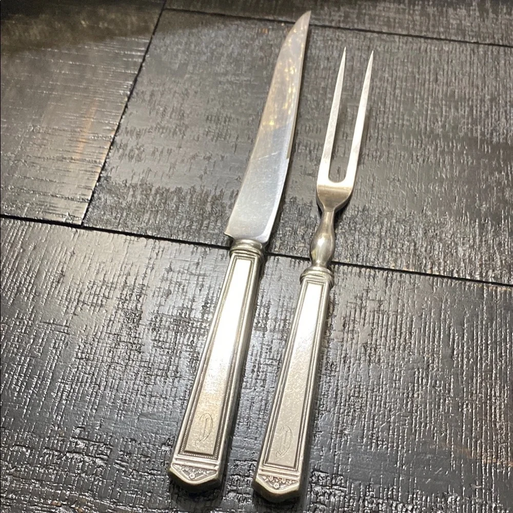 Rogers Bros. “D” Monogram Anniversary Silver Plate Carving Set!